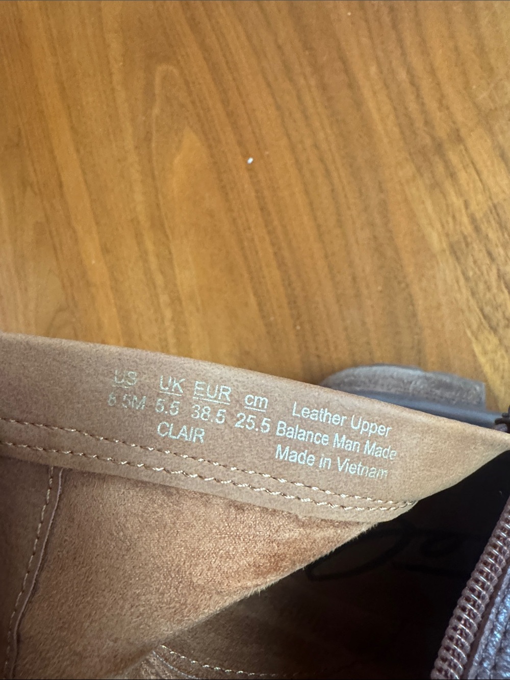 Zodiac Women’s Dark Brown Leather Ankle Zip Boots - Picture 4 of 8